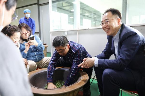 四季沐歌启动温暖校园工程，首站贵州丹寨马寨小学已顺利移交
