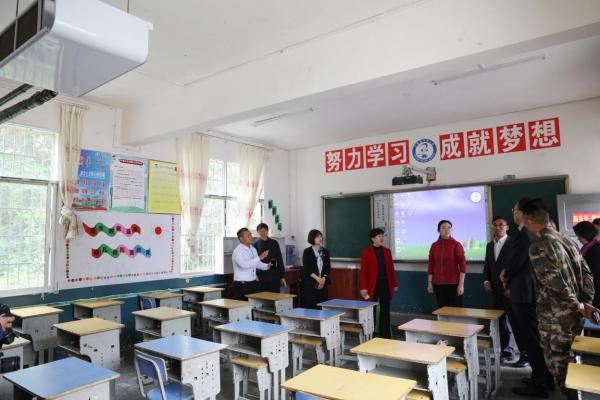 四季沐歌启动温暖校园工程，首站贵州丹寨马寨小学已顺利移交