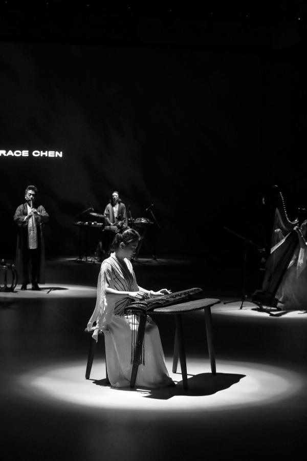 中国文化年开启GRACE CHEN 2021 SS中国风雅•琴系列发布
