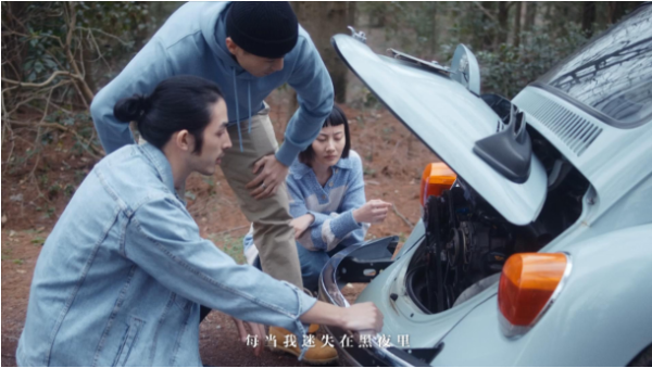 三星S21系列，联合张韶涵＆卡斯柏倾情呈现《夜空中最亮的星》