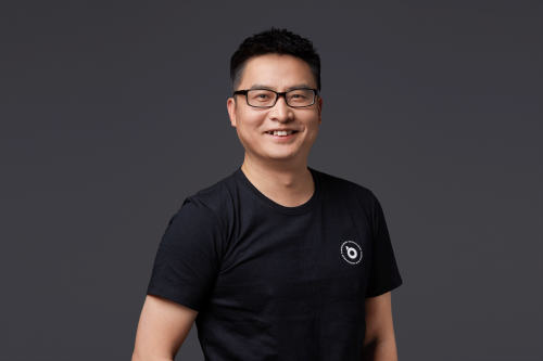 蓝标重仓“技术”，是噱头还是...？