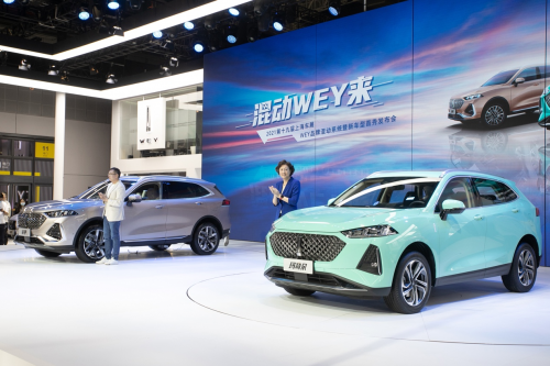 上海车展首次亮相就圈粉无数 WEY玛奇朵的存在感从何而来？