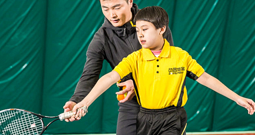 发现网球魅力，动因体育为青少儿运动健康提供专业教育服务