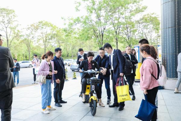 首届中国慢行交通大会上“宁波模式”引热议,小遛共享发布“放心标准100条”