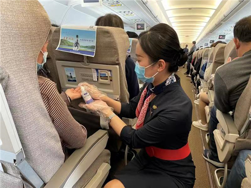 东航2021“五一”长假服务208万人次出行，“前程万里”航空产品迎来第一波兑换高峰