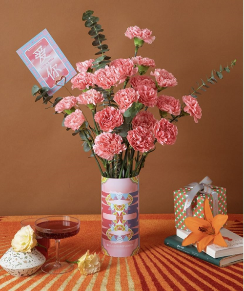 康乃馨、百合花、玫瑰……母亲节逛京东鲜花园艺“花”点心思去爱她！