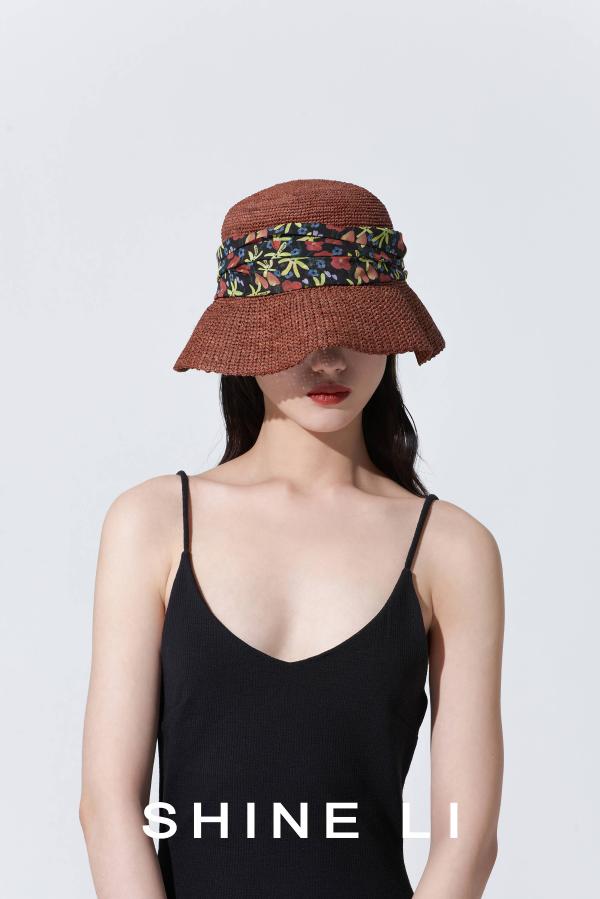 国内帽饰设计师品牌 SHINE LI 推出 2021 周年限定系列