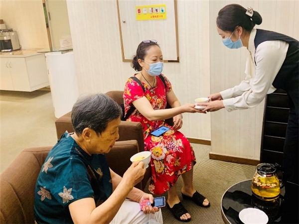 “三部曲”情暖老人心,平安银行打造有温度的“适老化”服务