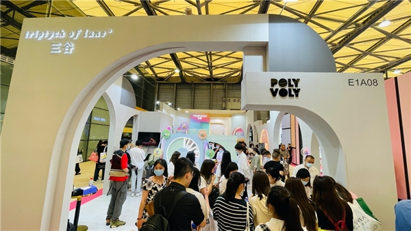 美博会上演三谷多彩芬芳梦幻仙境