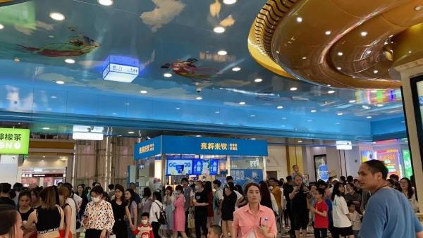  “新价格、新环境、新品牌、新款式”万家丽引爆全新消费体验