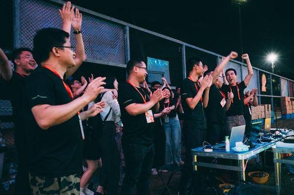 高巨创新5200架无人机，成功挑战四项吉尼斯世界纪录！