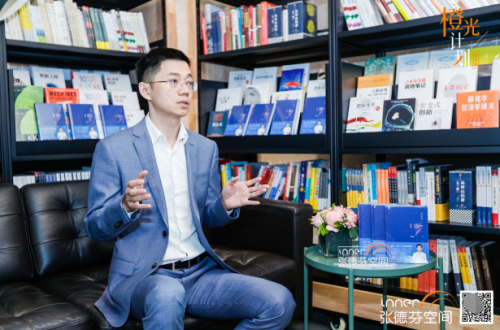 知名心理学作家卢熠翎：跨越原生家庭的第一步，就是找出家庭系统中的“隐藏人”