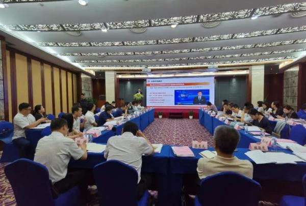 住建部房产司司长张其光一行赴共享之家调研，探索养老行业新生态