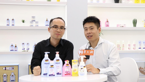 育儿网专访哈罗闪：用实力诠释品质，赢得万千妈妈信赖