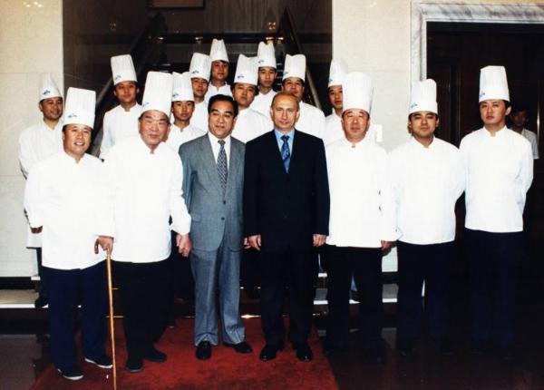 林进——获百位外国元首称赞的国宴大厨