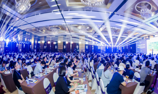 教育盛会，2021TIME教育科技大会在北京盛大举办，栗志上门1对1荣获2021影响力教育品牌大奖