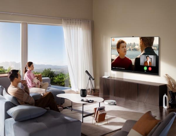 把客厅变为聊天室，新一代华为智慧屏V系列解锁通话新姿势