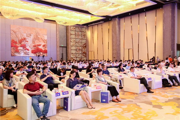 首届“互联网＋教育”西南高峰论坛于上周在柳州盛大启幕！
