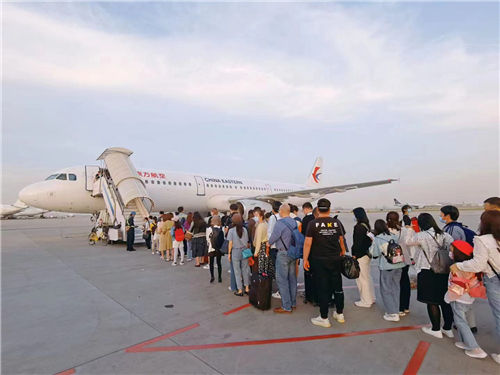 中国东航“引荐人计划”上线 多重互动奖励惠旅客