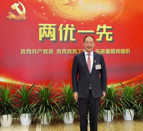 党建引领托起中国民族品牌骄子--山东鲁花集团党委被授予全国先进基层党组织的启示