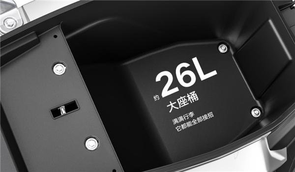 上班族通勤神器——雅迪电动车冠能2.0系列 一周充一次电