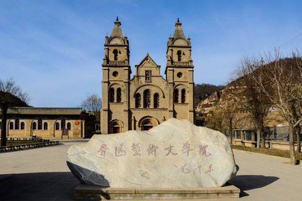 传承红色基因，践行鲁艺精神，大鹏教育参加宝蓝股份建党100周年活动！