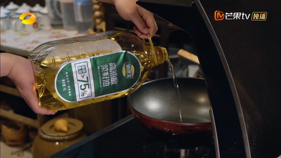 《向往5》身份“颠倒”？厨房大权花落谁家？