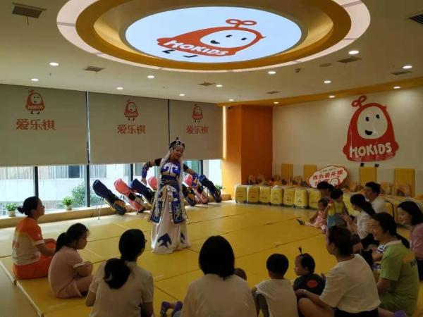 爱乐祺托育用更科学的方式来照护孩子——秦稳老师