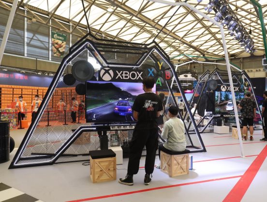 从UDE到ChinaJoy，电竞玩家花式玩转游戏盛宴