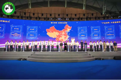 蒙牛集团与中国农业大学签署战略合作协议 产学研结合助力奶业高质量发展