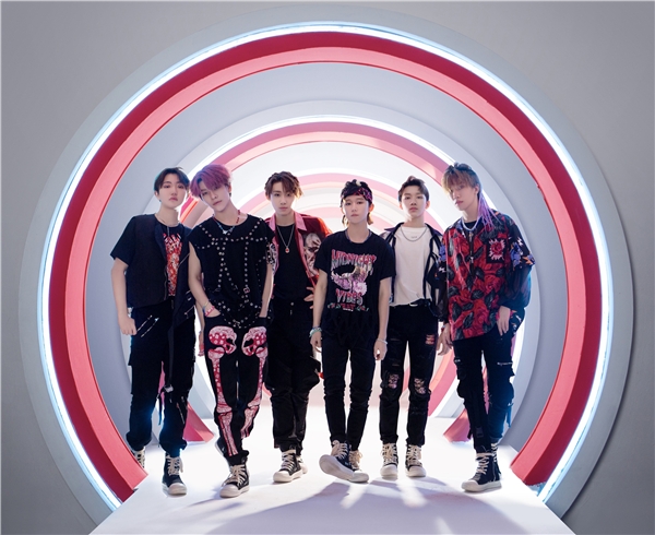 The popular boy group BOY STORY’s new album 