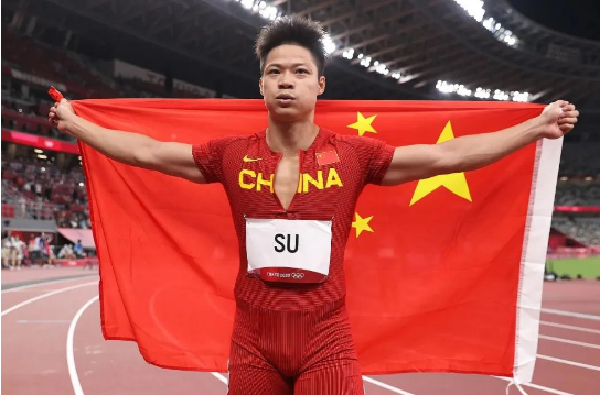 9秒83!乐动体育祝贺苏炳添创造亚洲纪录,登上2020奥运