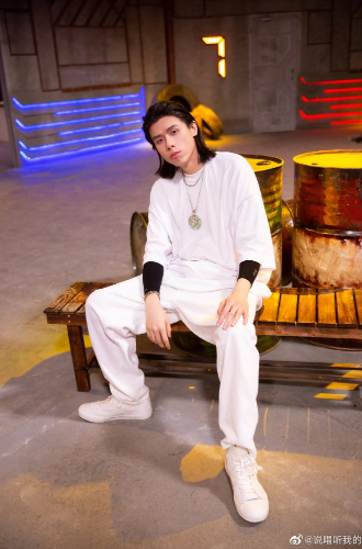 《说唱听我的2》弹壳朱婧汐嗨翻现场，法老单依纯唱哭观众