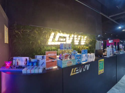 喜雾MYST Labs携手香港潮牌LEVVV乐赢，进一步深耕潮玩市场