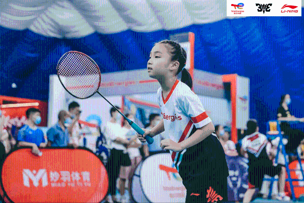 2021道达尔能源·李宁李永波杯3V3羽毛球赛在武汉开打！