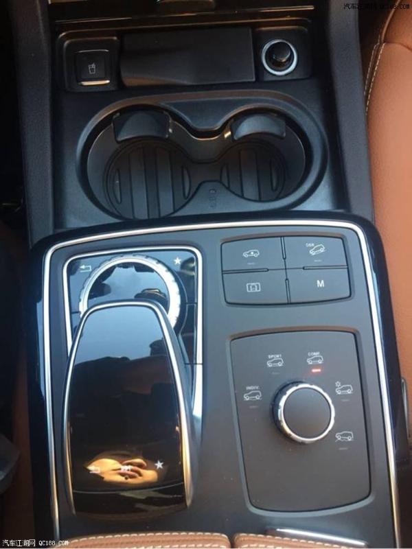 进口奔驰GLE400AMG车身配置哈曼音响报价