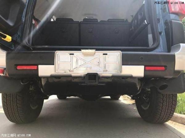 天津17款中东版丰田FJ酷路泽设计解读