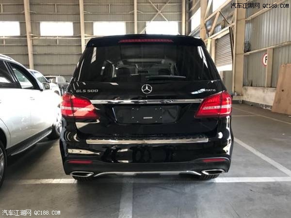 18款奔驰GLS500 4.7T双涡轮增压墨版感受