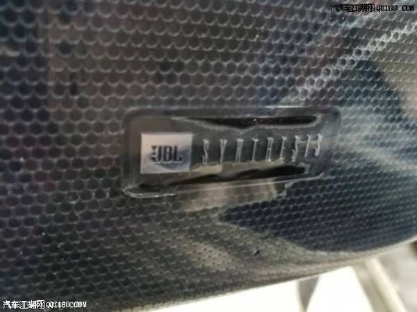 中东版18款丰田酷路泽5700配置性能解析