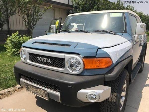天津17款中东版丰田FJ酷路泽设计解读