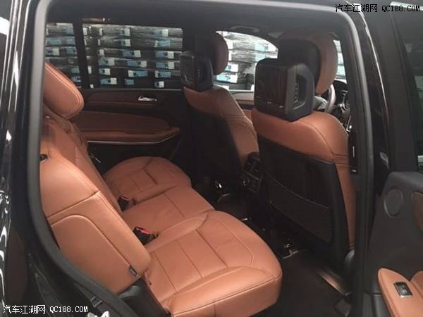 18款奔驰GLS500 4.7T双涡轮增压墨版感受