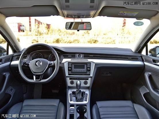 原创全新一代迈腾280TSI体验 性价比很出色