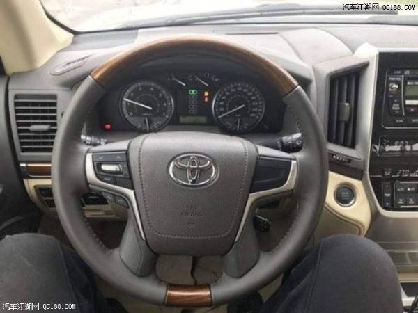 天津中东版丰田酷路泽4600GXR现车报价