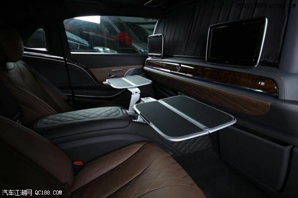 17款奔驰迈巴赫S600 6.0T双涡V12版报价