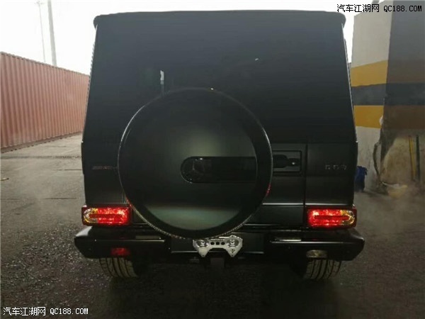 17款加版奔驰G63 AMG顶级车型实拍图解