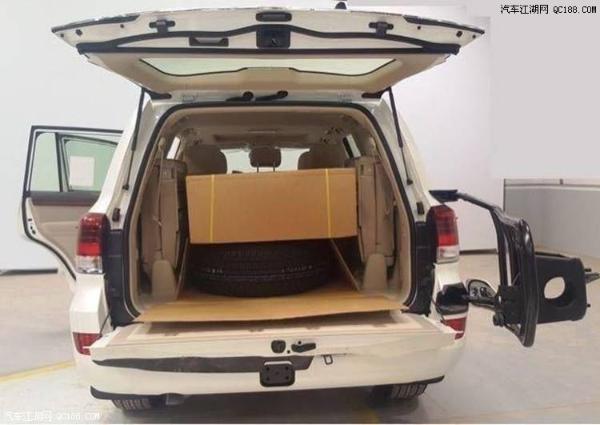 2018款酷路泽4000配置八气囊后挂报价