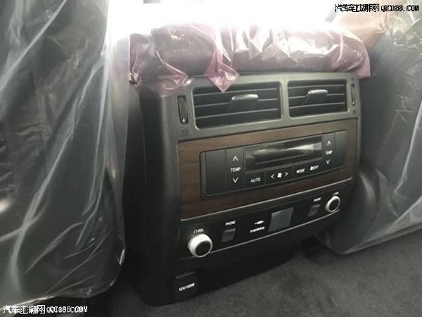 中东版18款丰田酷路泽5700配置性能解析