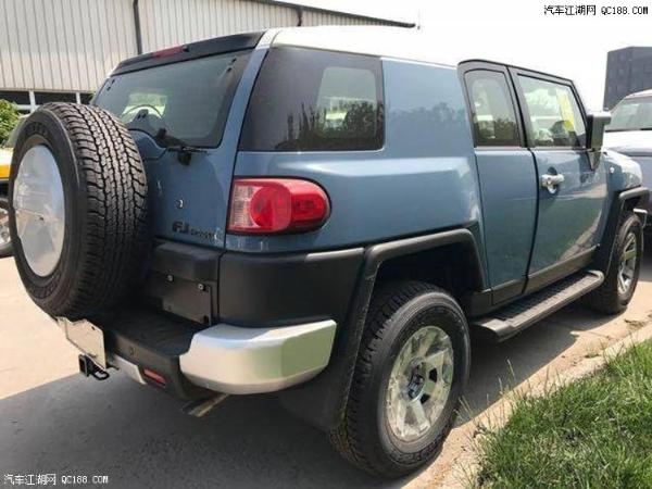 天津17款中东版丰田FJ酷路泽设计解读