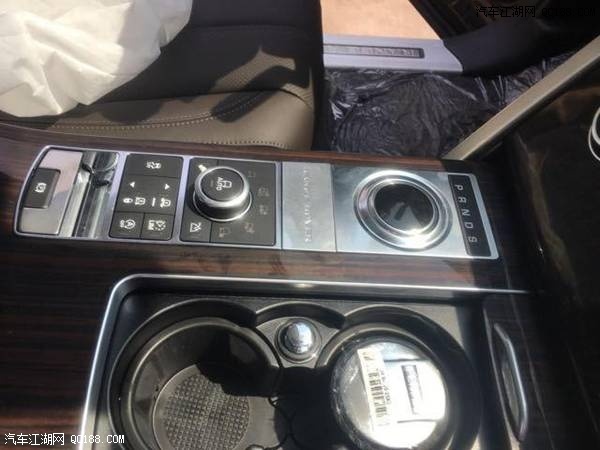17款路虎揽胜3.0黑咖汽油行政加长版价格
