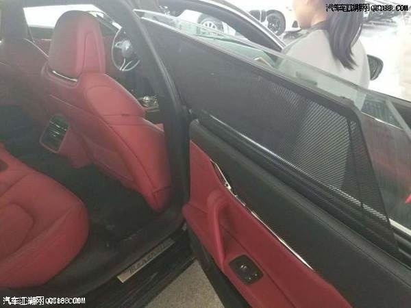 动力与舒适兼具 试驾17款玛莎总裁加版